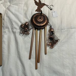 fluttering hummingbird chimes